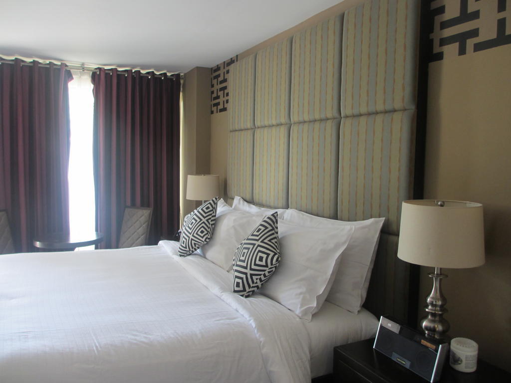 The Theodore Hotel Tagaytay City Værelse billede