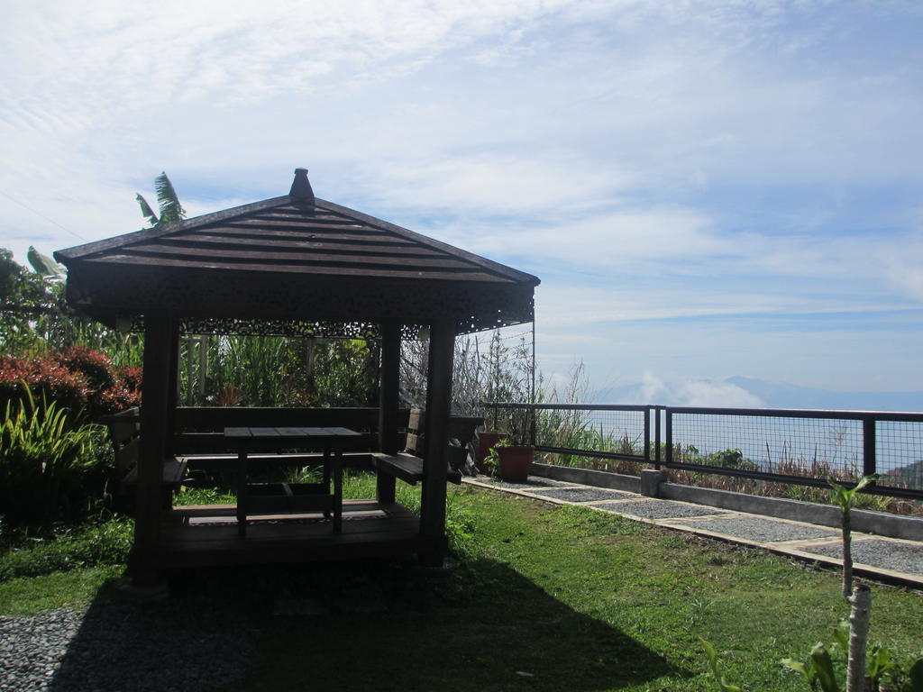 The Theodore Hotel Tagaytay City Eksteriør billede